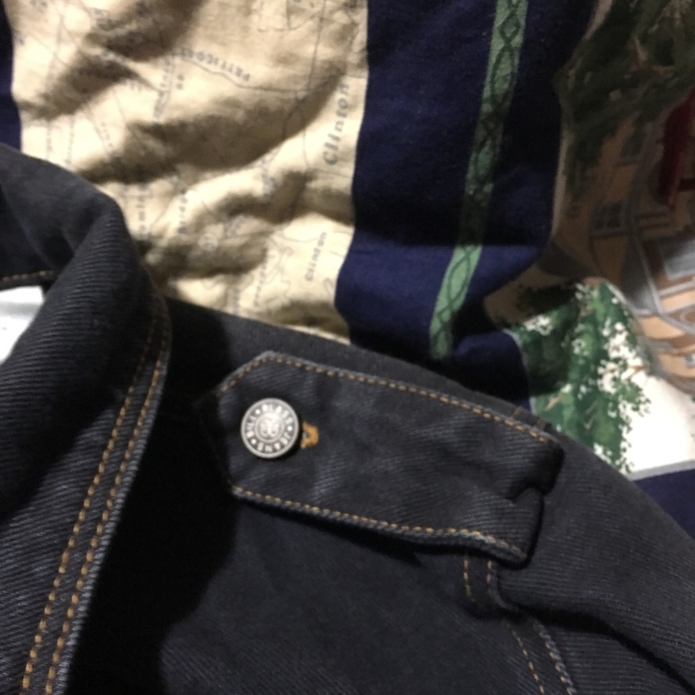 Jean jacket - Picture 3 of 5